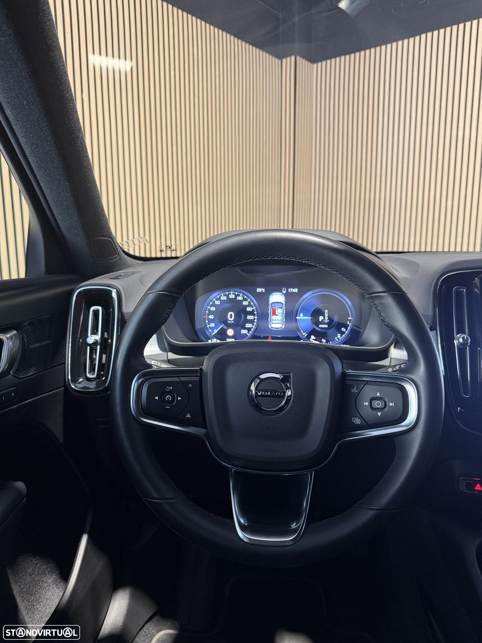 Volvo XC 40 T4 Recharge DKG Inscription